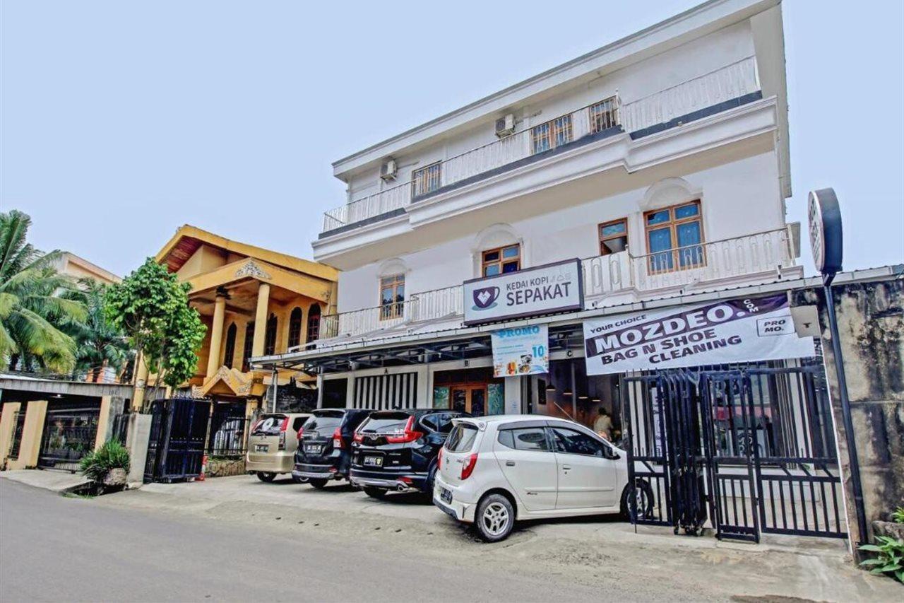 Super Oyo 90224 Palembang Residence Exterior photo